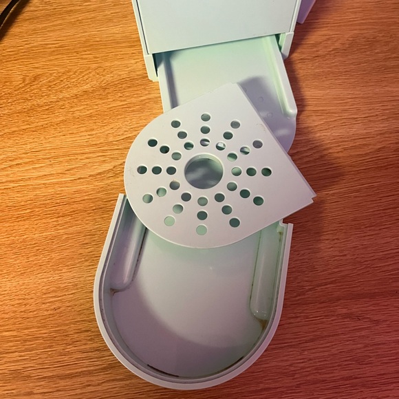 Mini Keurig - Picture 3 of 8